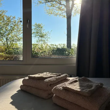 بيت للعطل Op De Veluwe Met Landelijk Uitzicht En Privacy