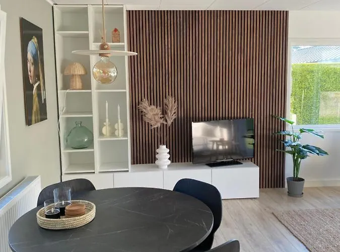 Op De Veluwe Met Landelijk Uitzicht En Privacy *