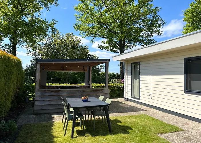 Op De Veluwe Met Landelijk Uitzicht En Privacy Сasa de vacaciones *